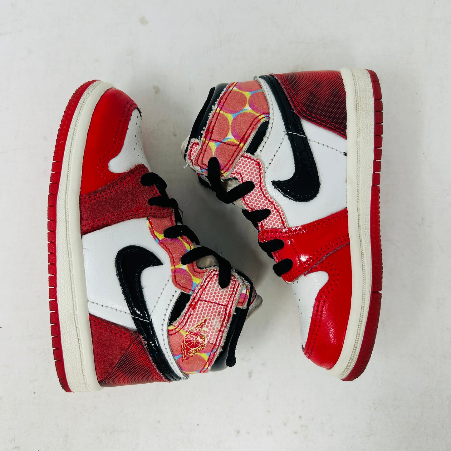 Jordan 1 Retro High OG Spider-Man Across the Spider-Verse (TD)