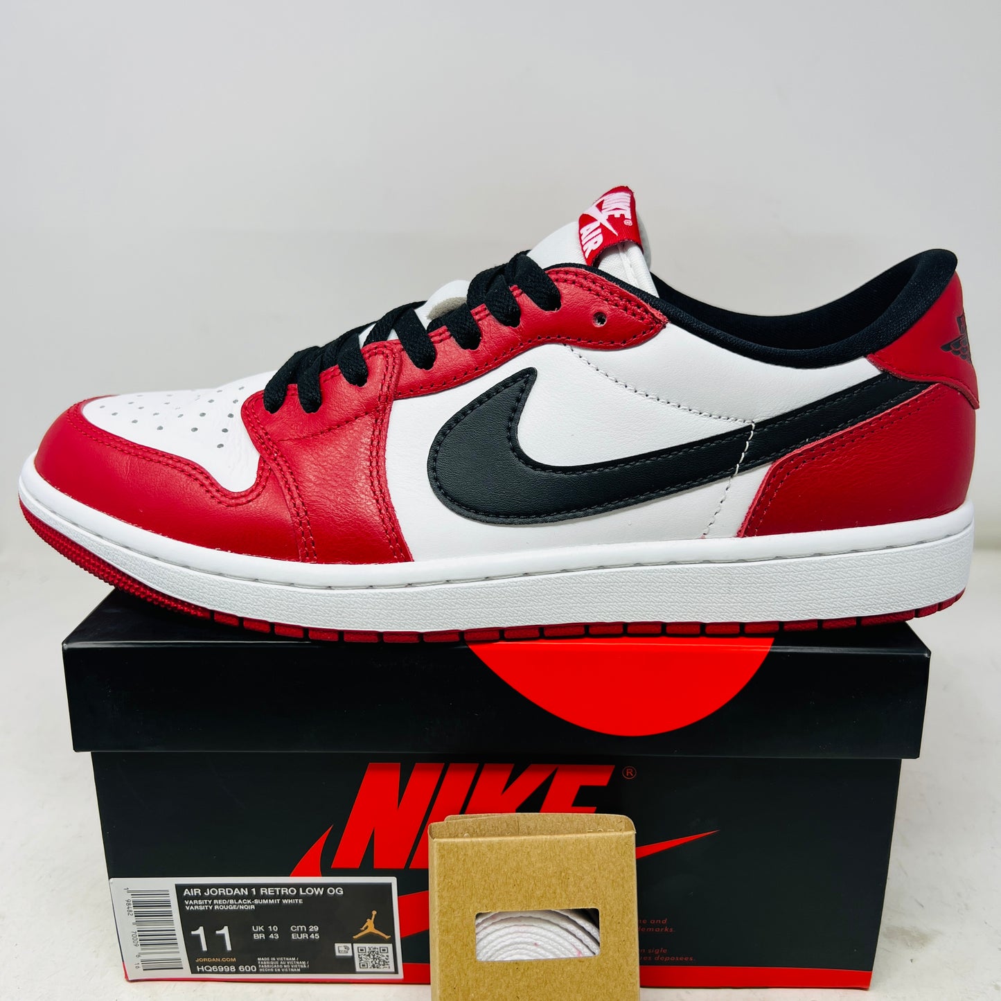 Jordan 1 Retro Low OG Chicago (2025)