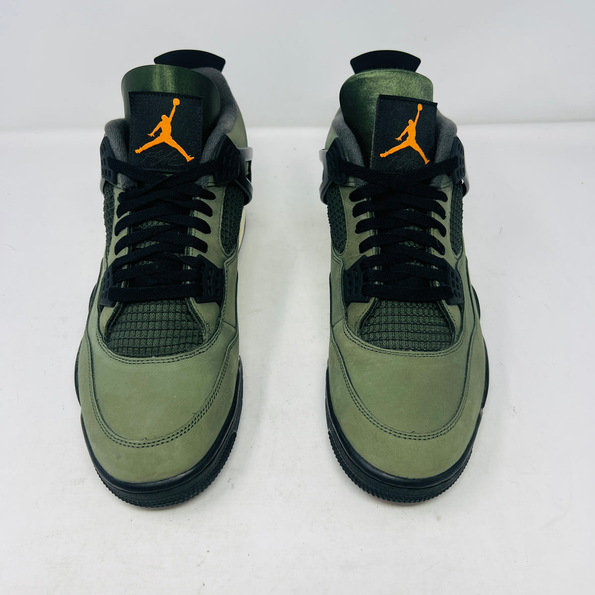 Jordan 4 Retro OG SP Undefeated