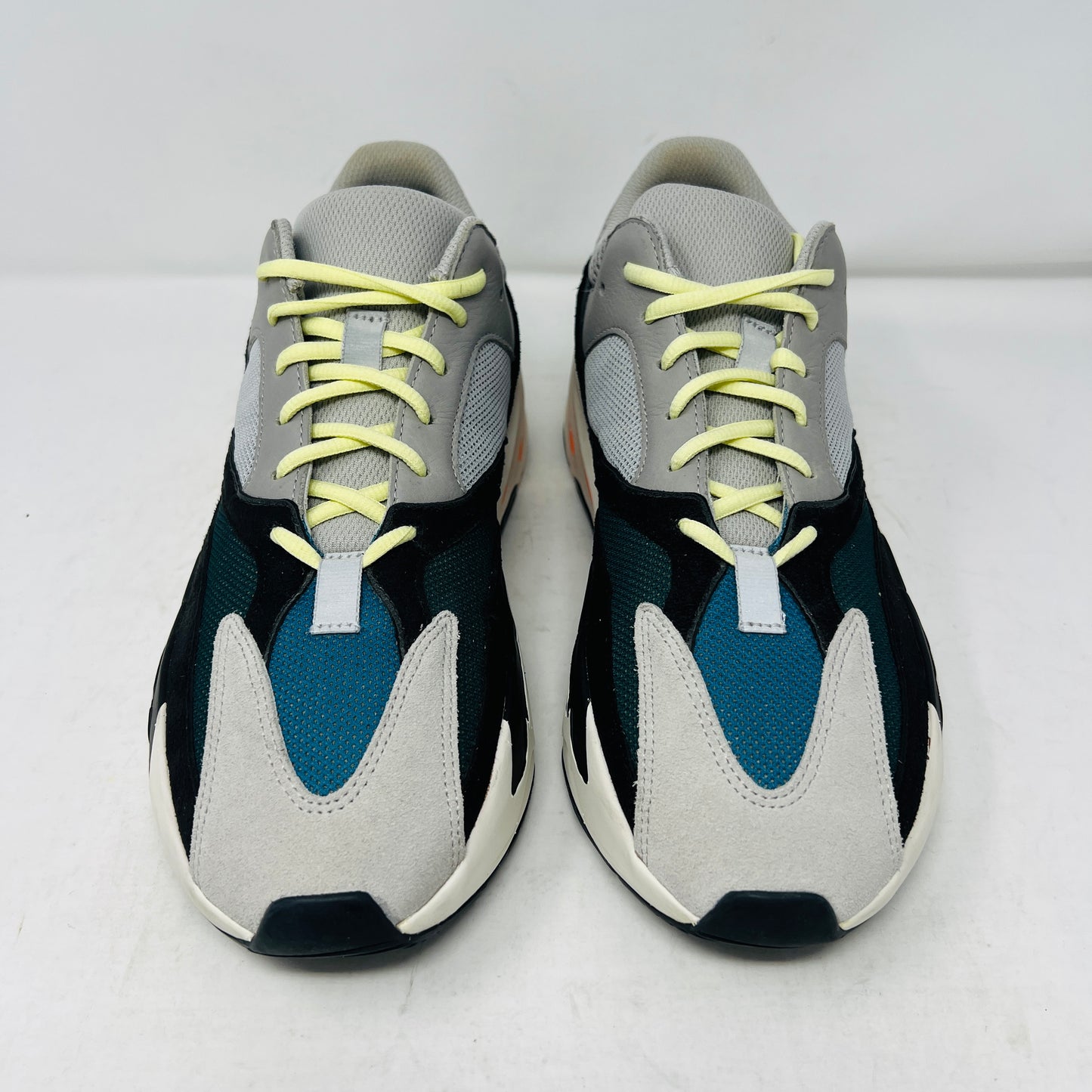 adidas Yeezy Boost 700 Wave Runner