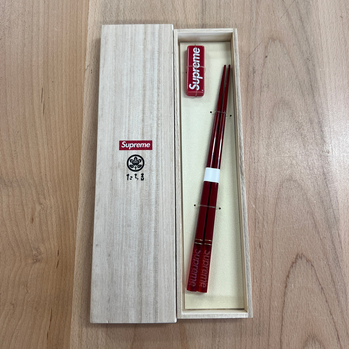 Supreme Chopstick Set Red