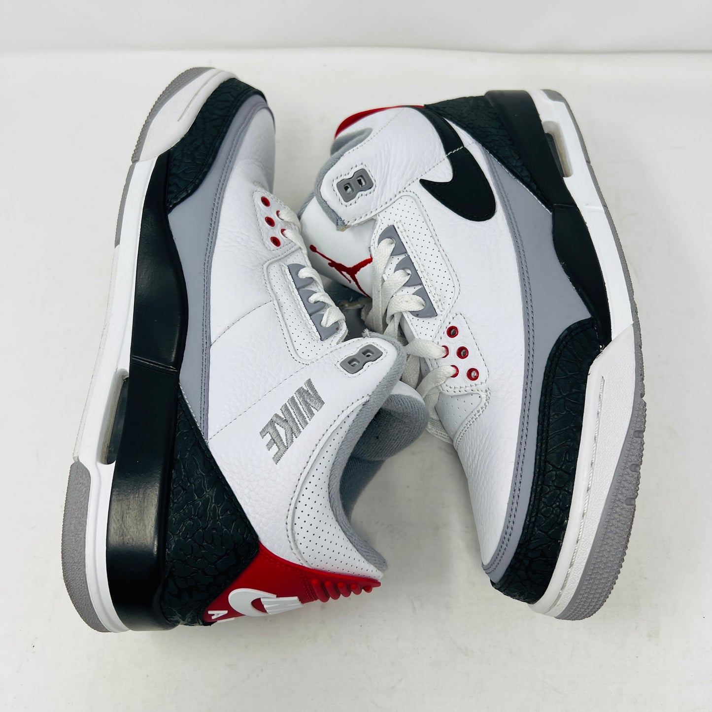 Jordan 3 Retro Tinker Hatfield