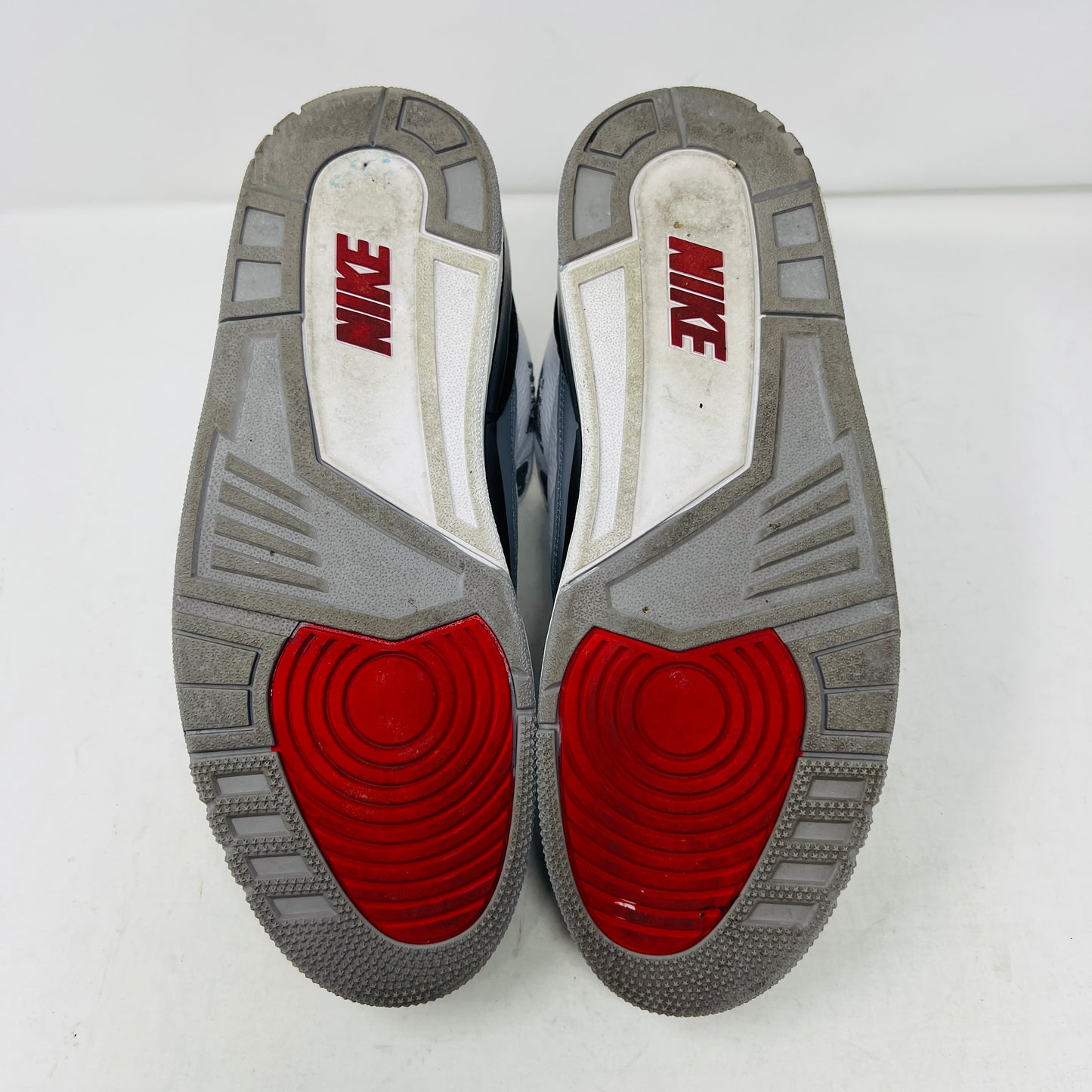 Jordan 3 Retro Tinker Hatfield