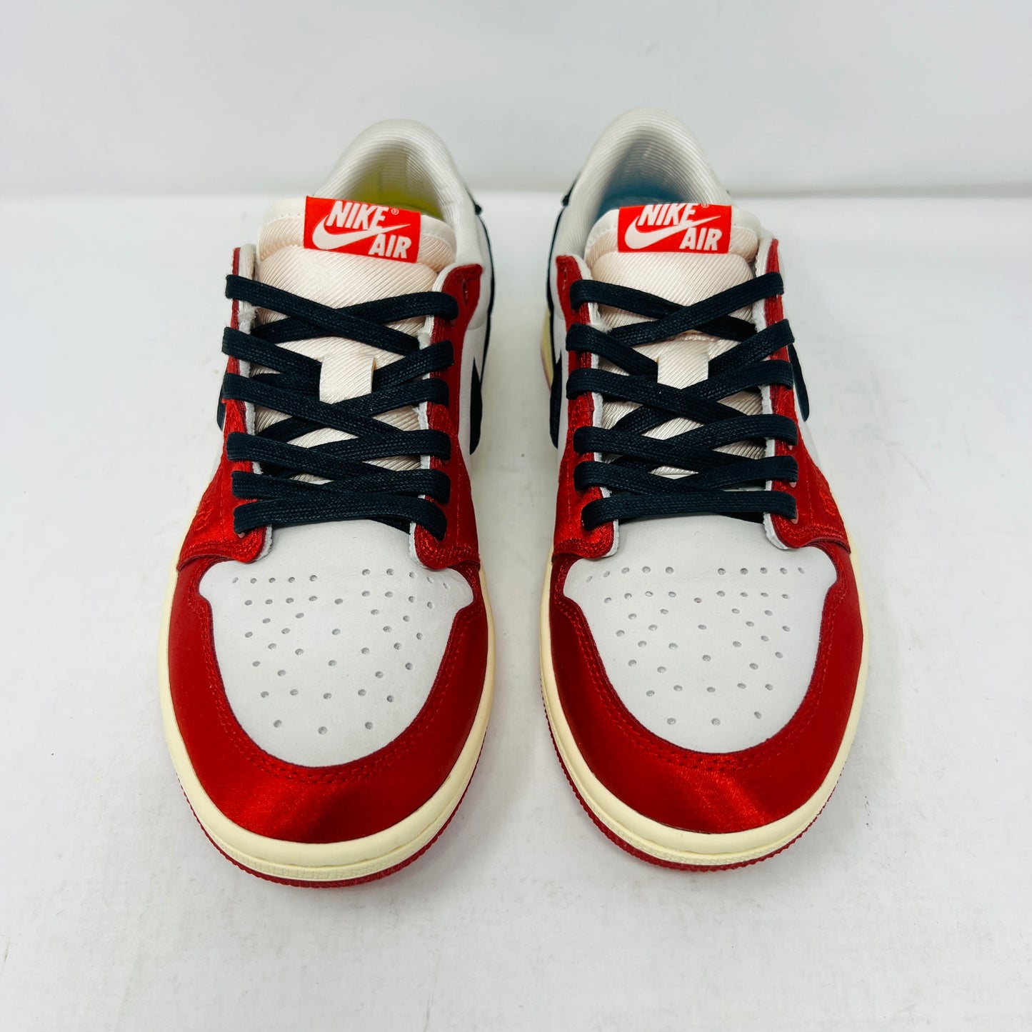 Jordan 1 Retro Low OG Trophy Room Rookie Card Away