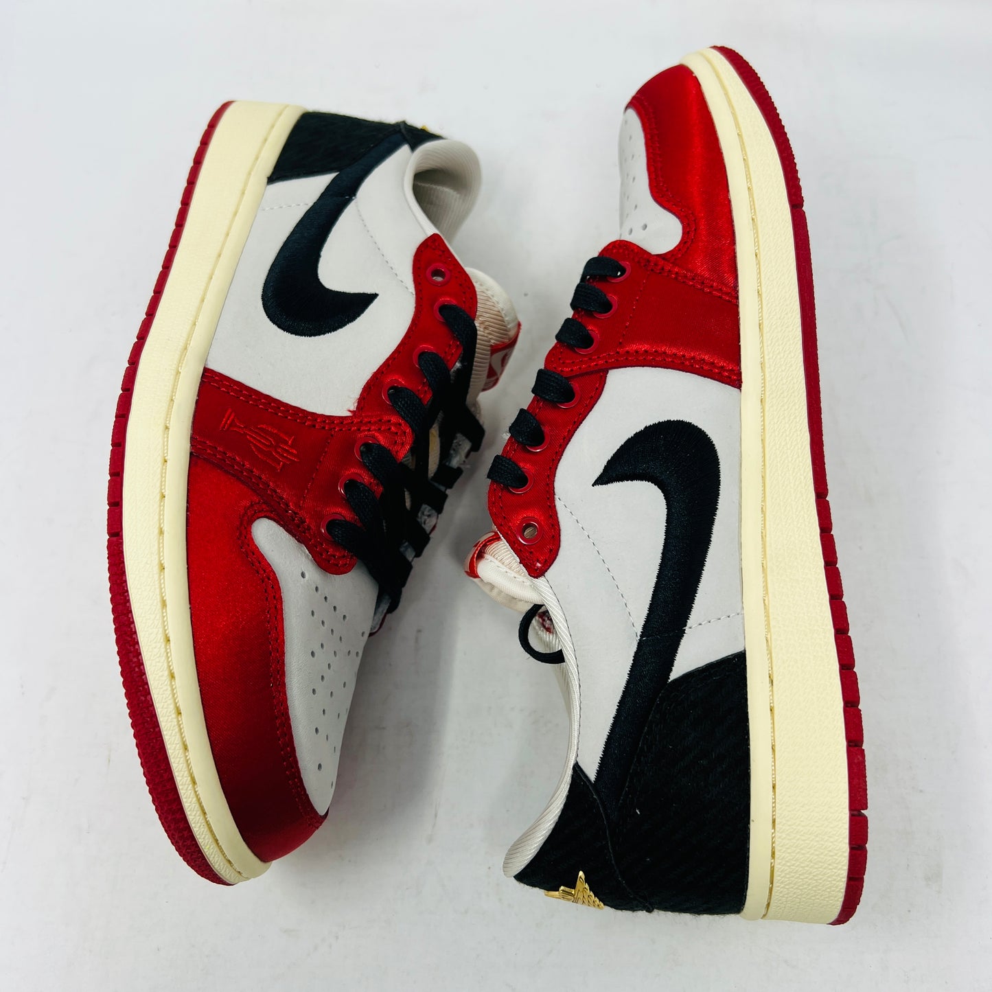 Jordan 1 Retro Low OG Trophy Room Rookie Card Away