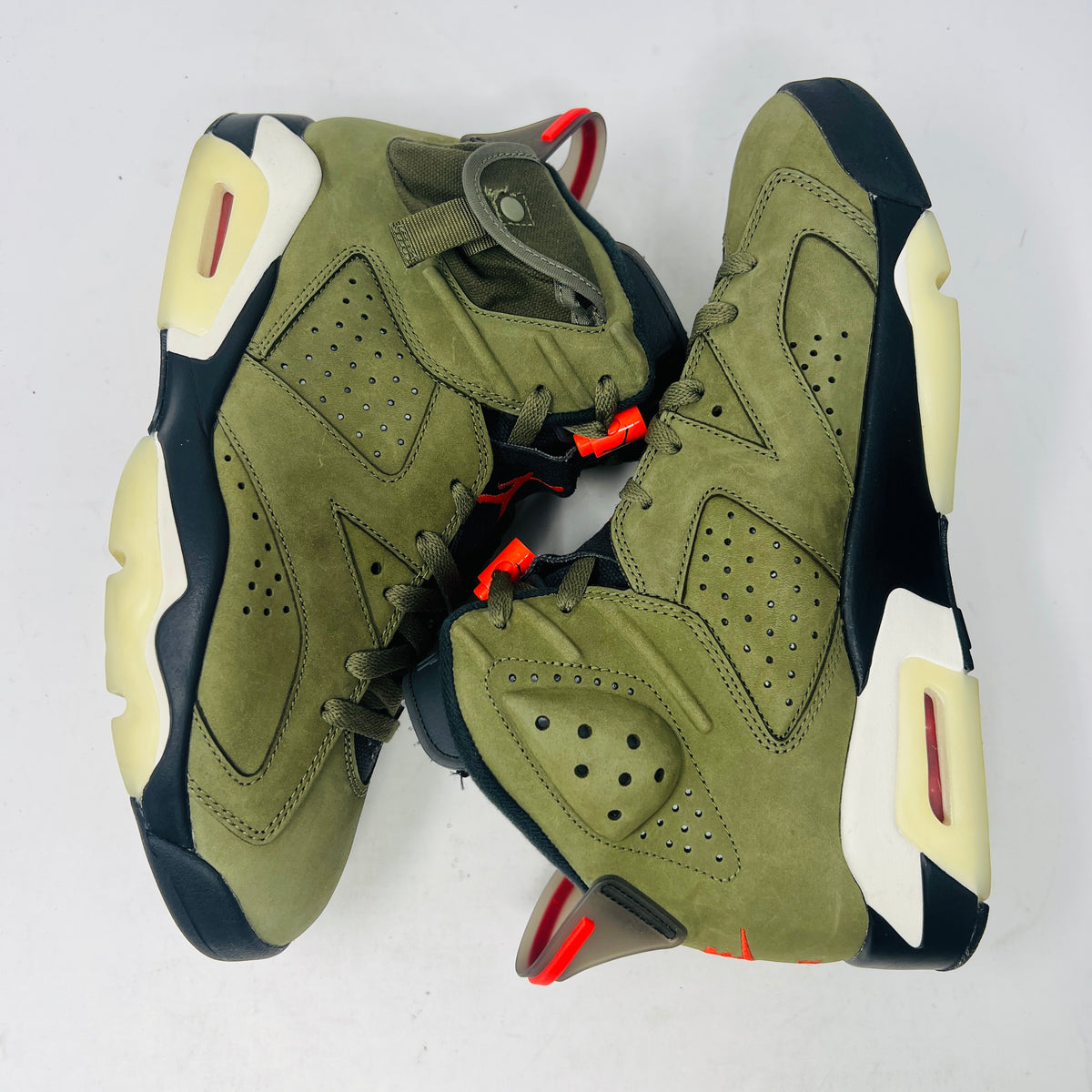 Jordan 6 Retro Travis Scott