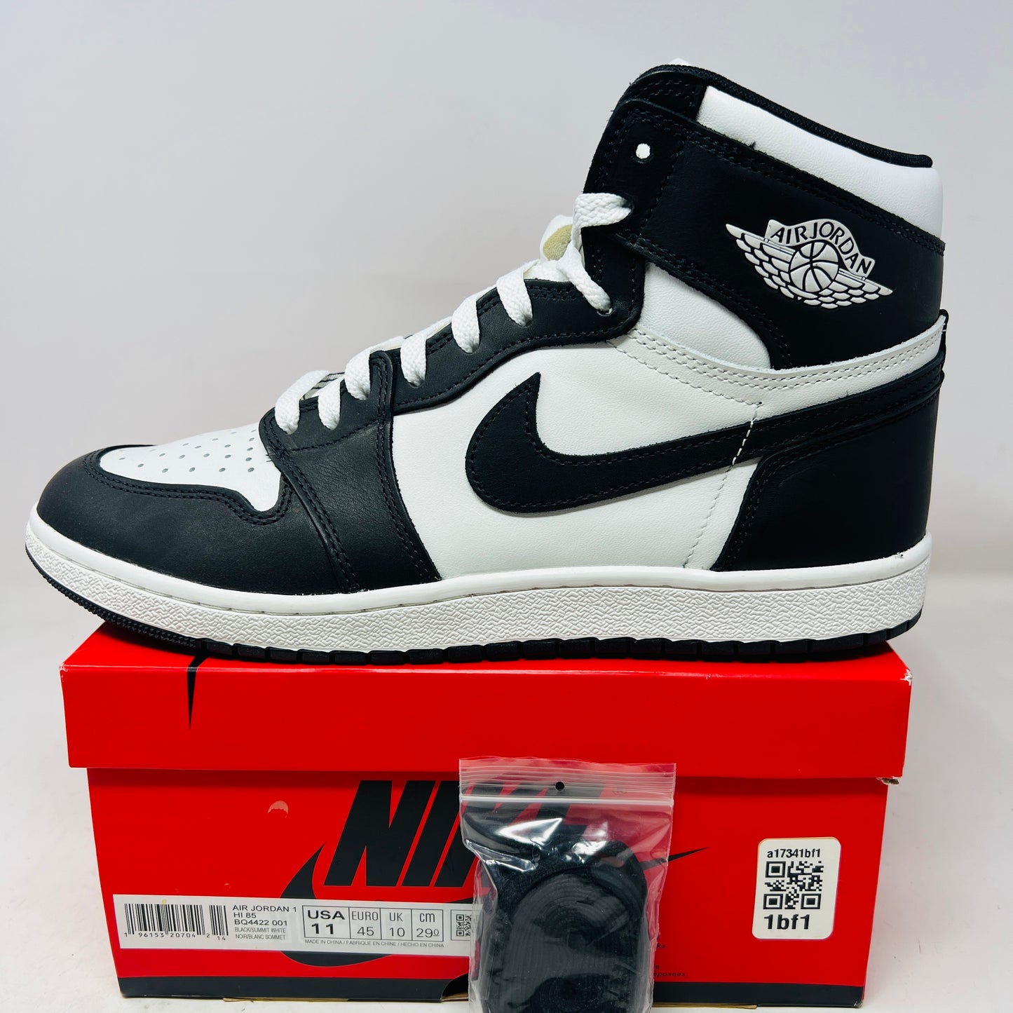 Jordan 1 Retro High '85 Black White (2023)