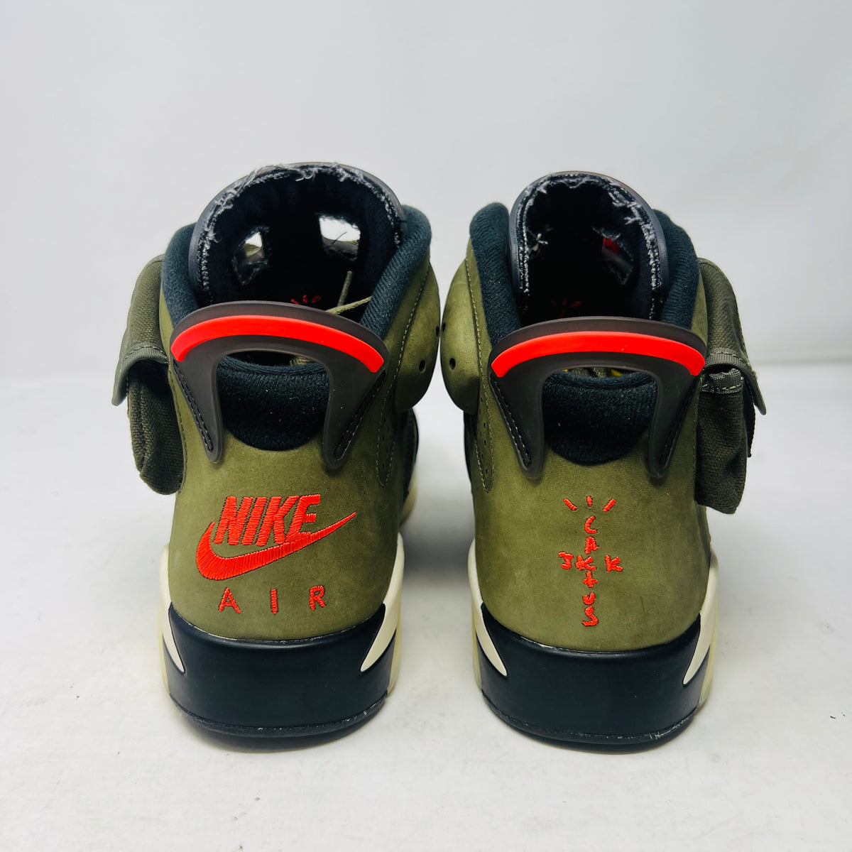 Jordan 6 Retro Travis Scott
