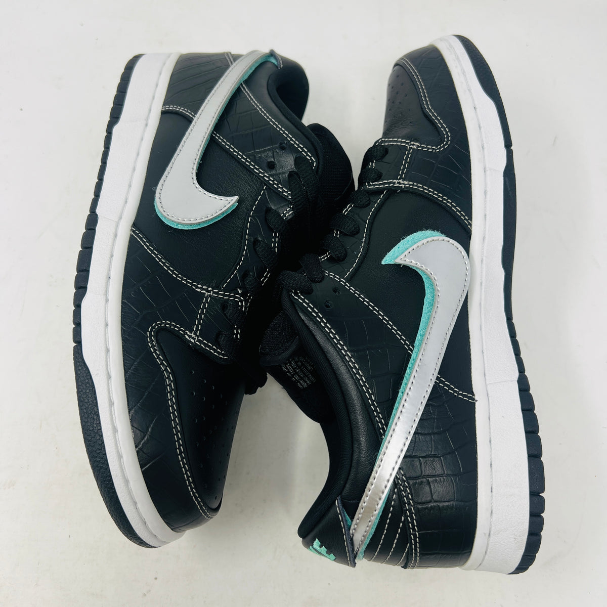 Nike SB Dunk Low Diamond Supply Co. Black Diamond