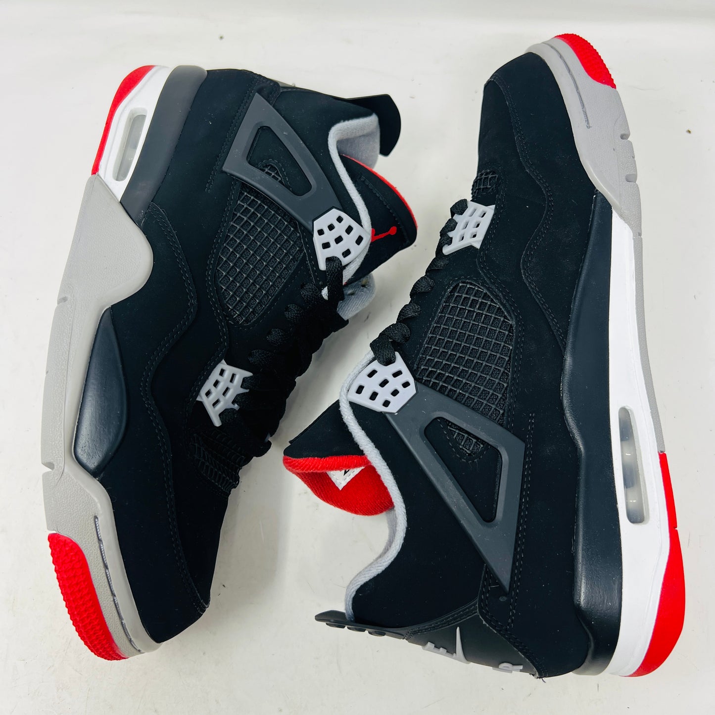 Jordan 4 Retro Bred (2019)