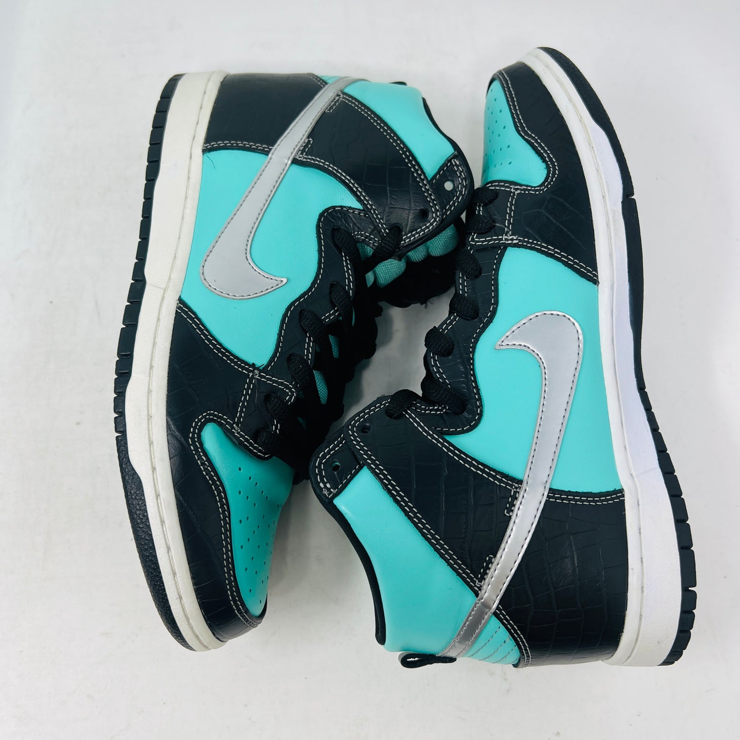 Nike SB Dunk High Diamond Supply Co.