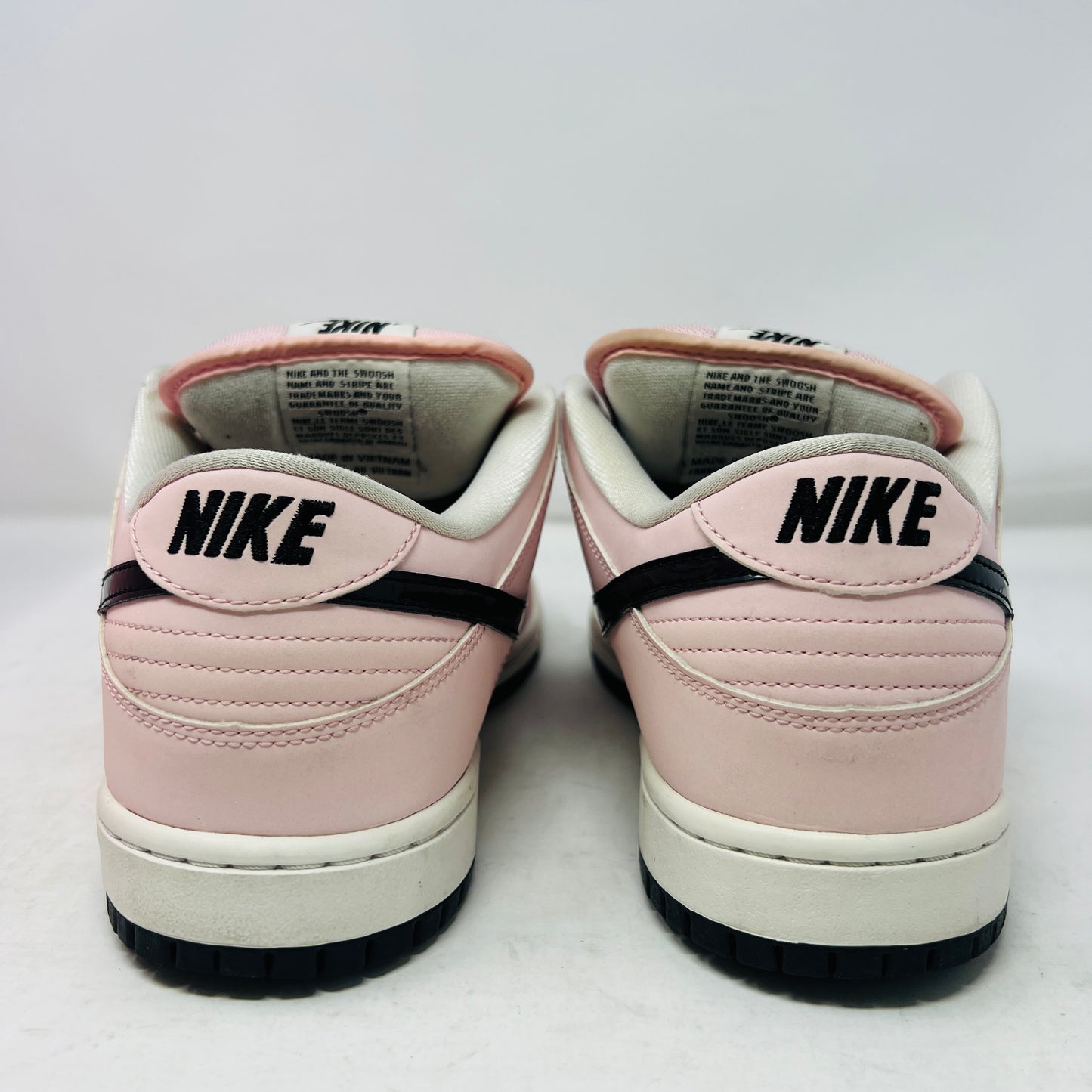 Nike SB Dunk Low Pink Box