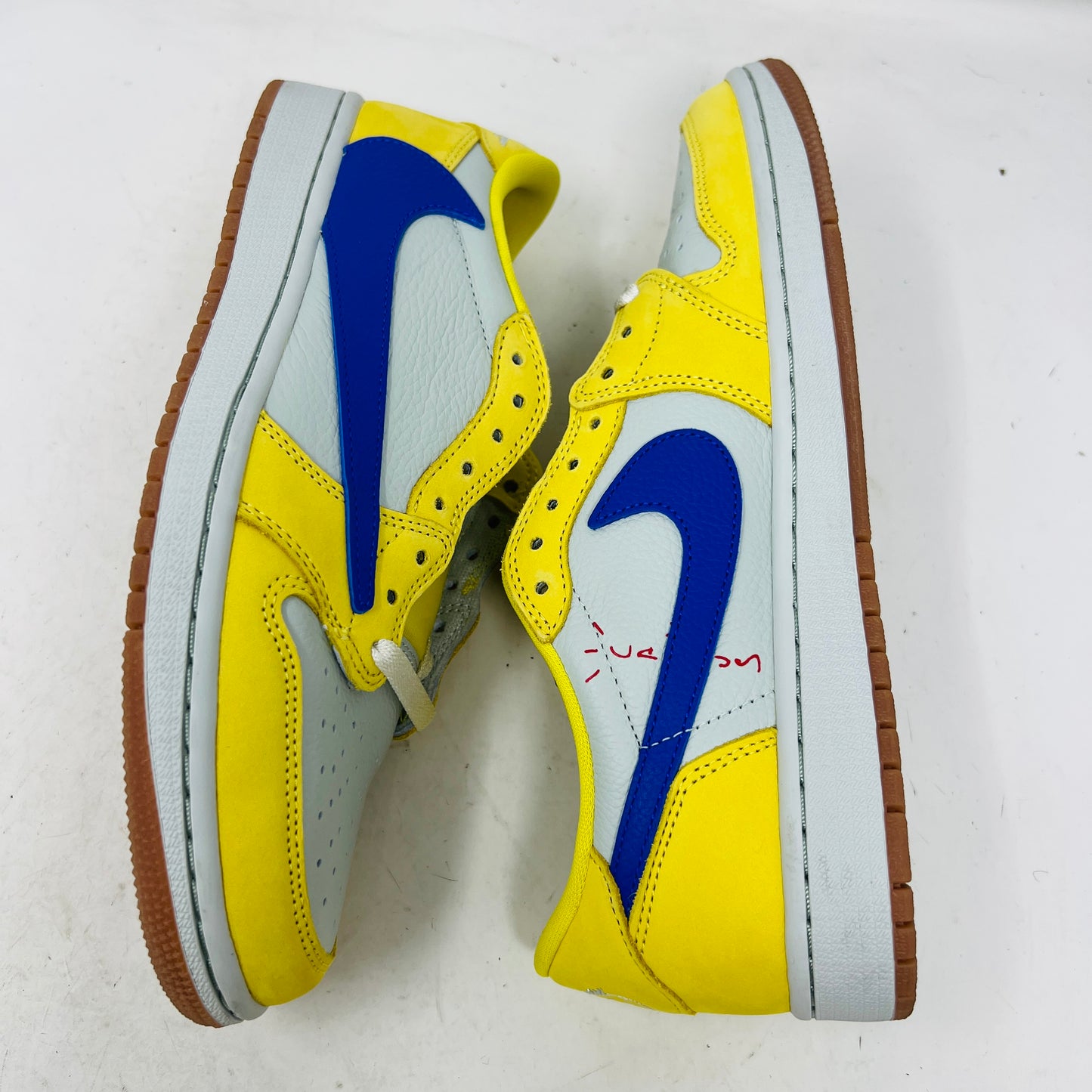 Jordan 1 Retro Low OG SP Travis Scott Canary (Women's)