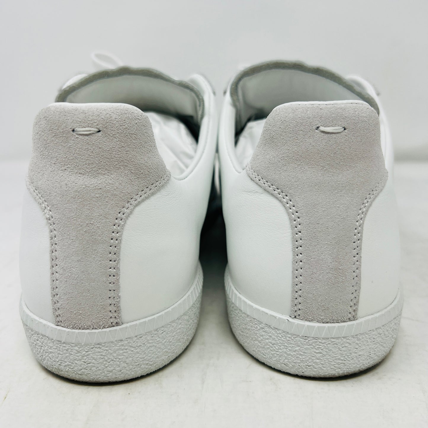 Maison Margiela Replica Off White