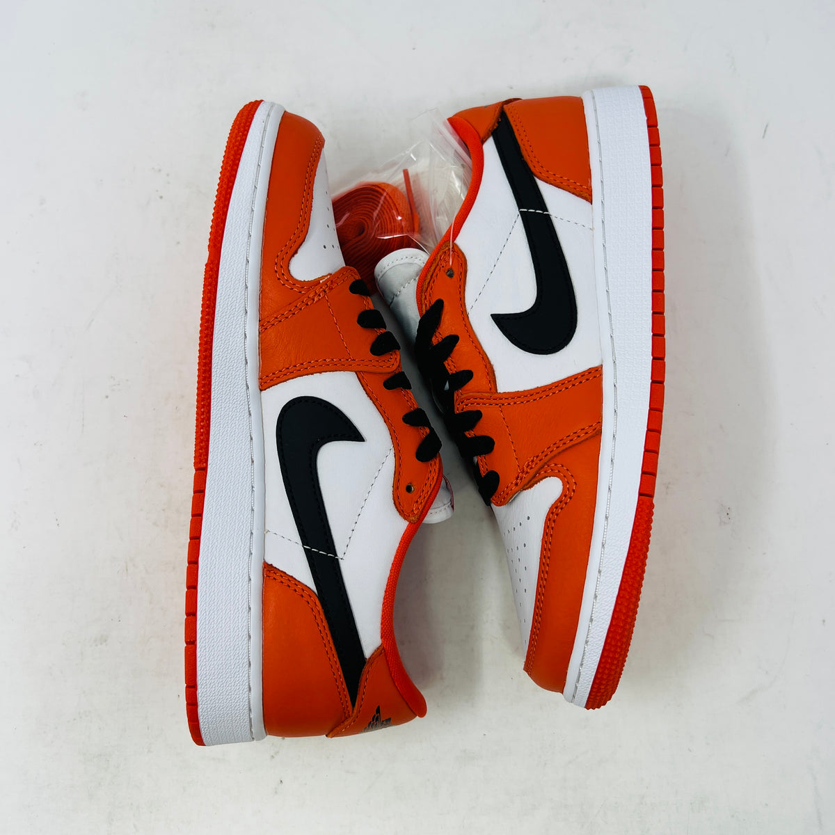 Jordan 1 Low Starfish