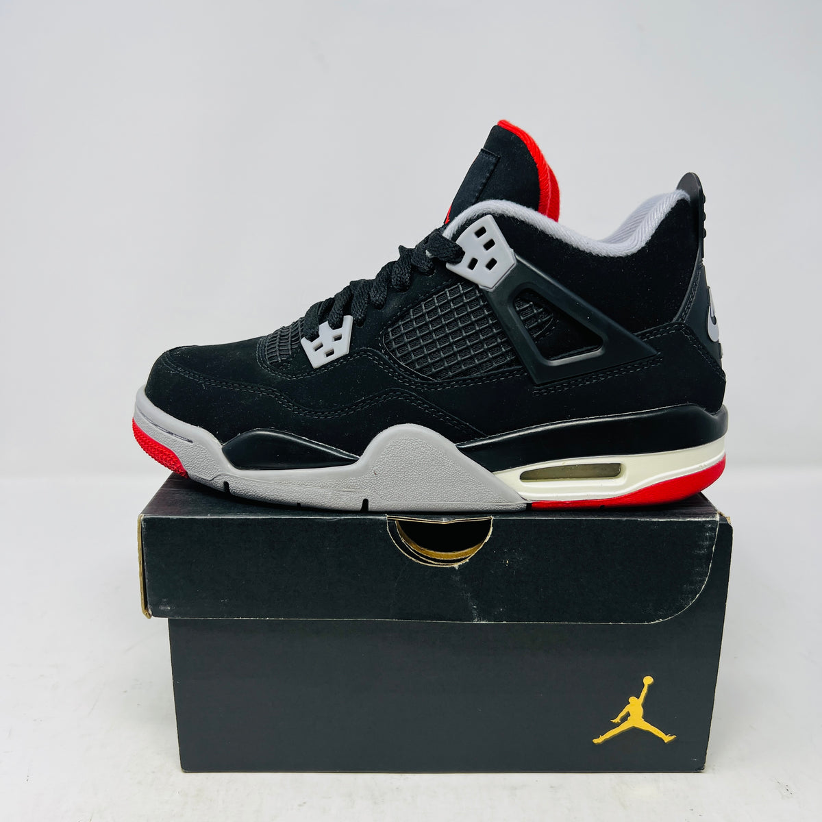 Jordan 4 Retro Bred (2019)