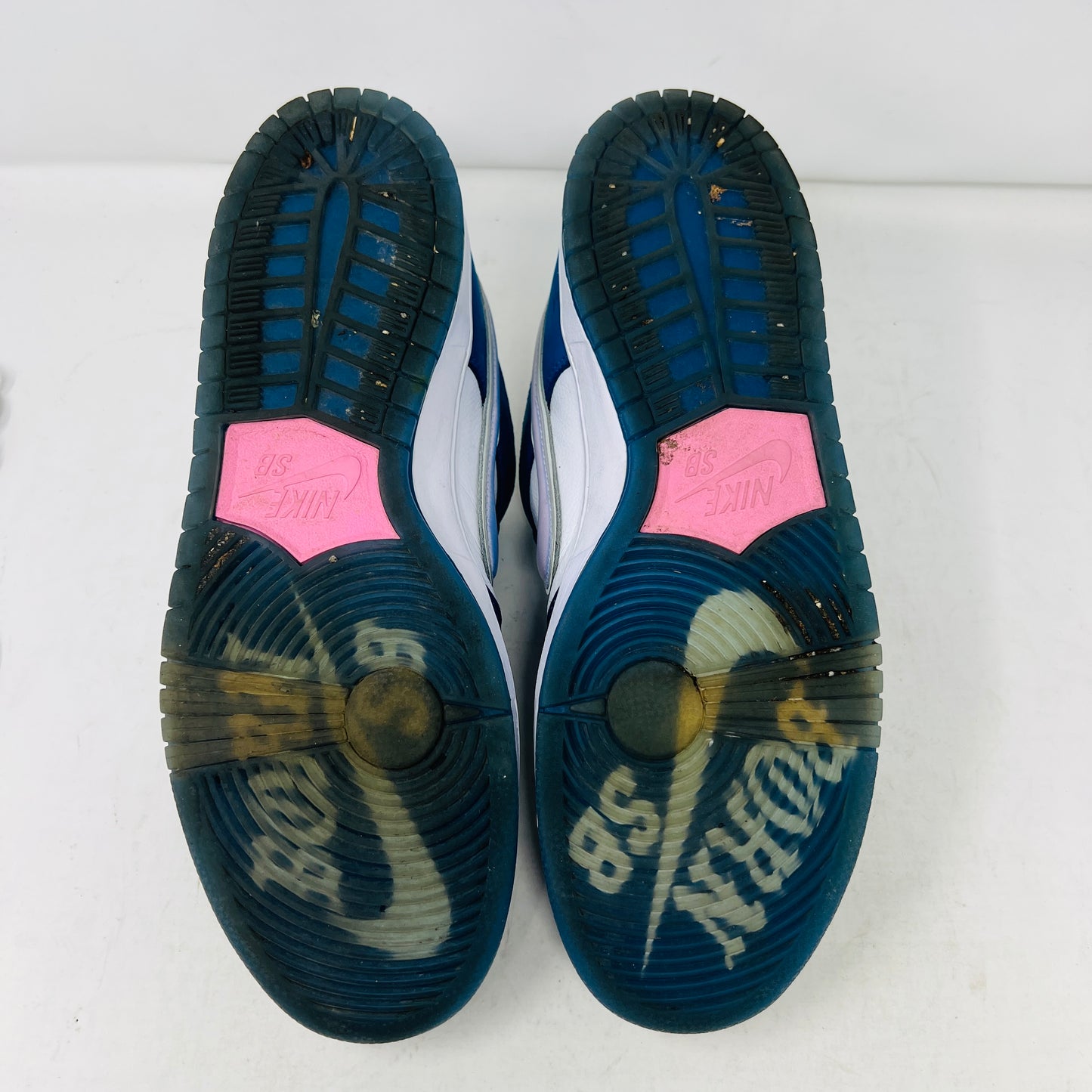 Nike SB Dunk Low Born X Raised One Block At A Time