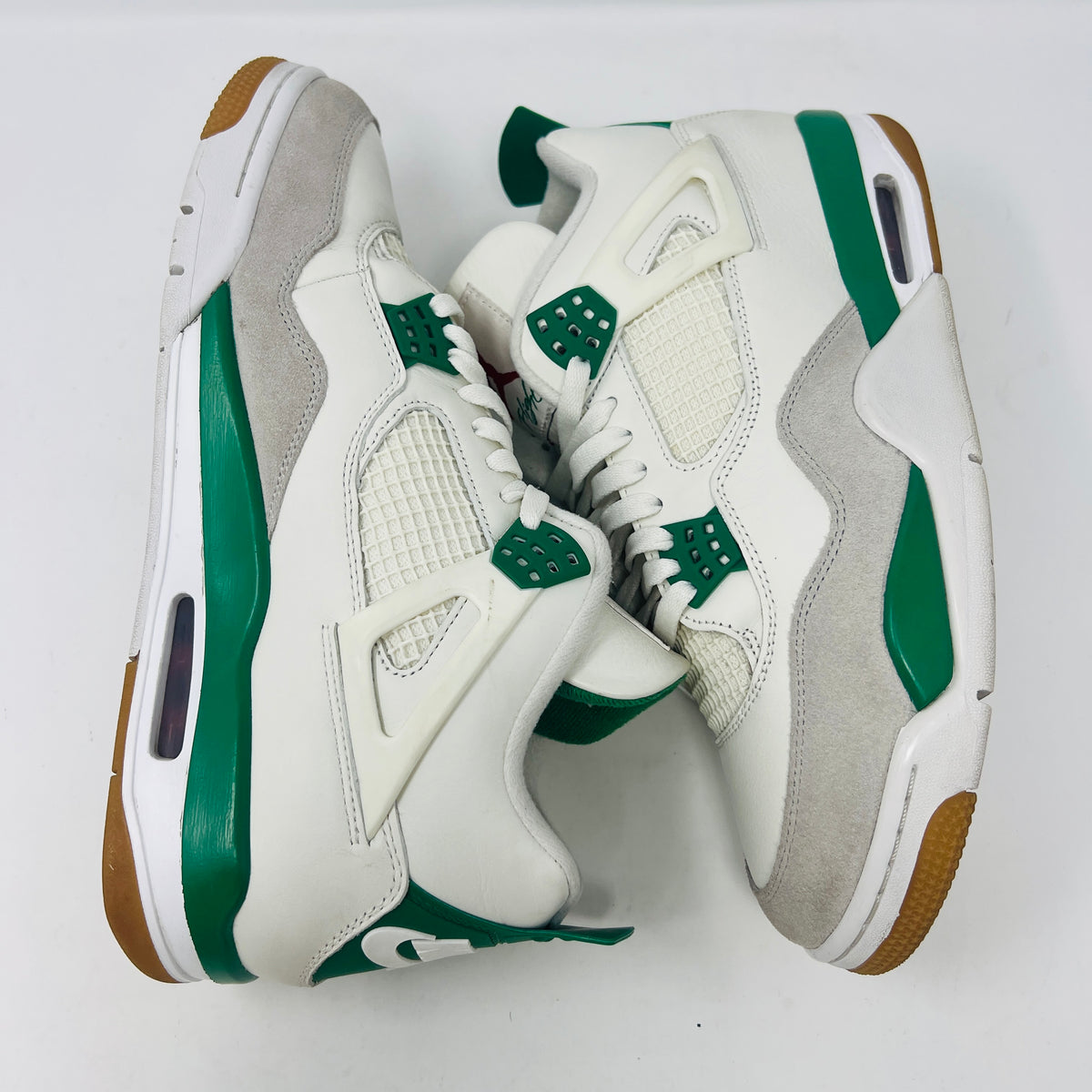 Jordan 4 Retro SB Pine Green
