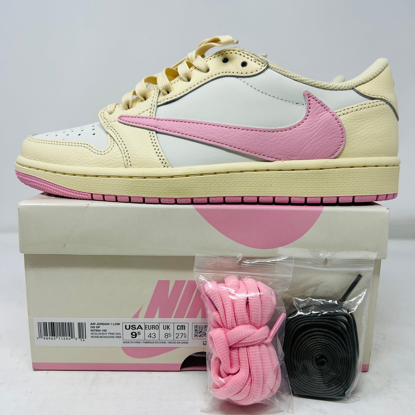 Jordan 1 Retro Low OG SP Travis Scott Shy Pink
