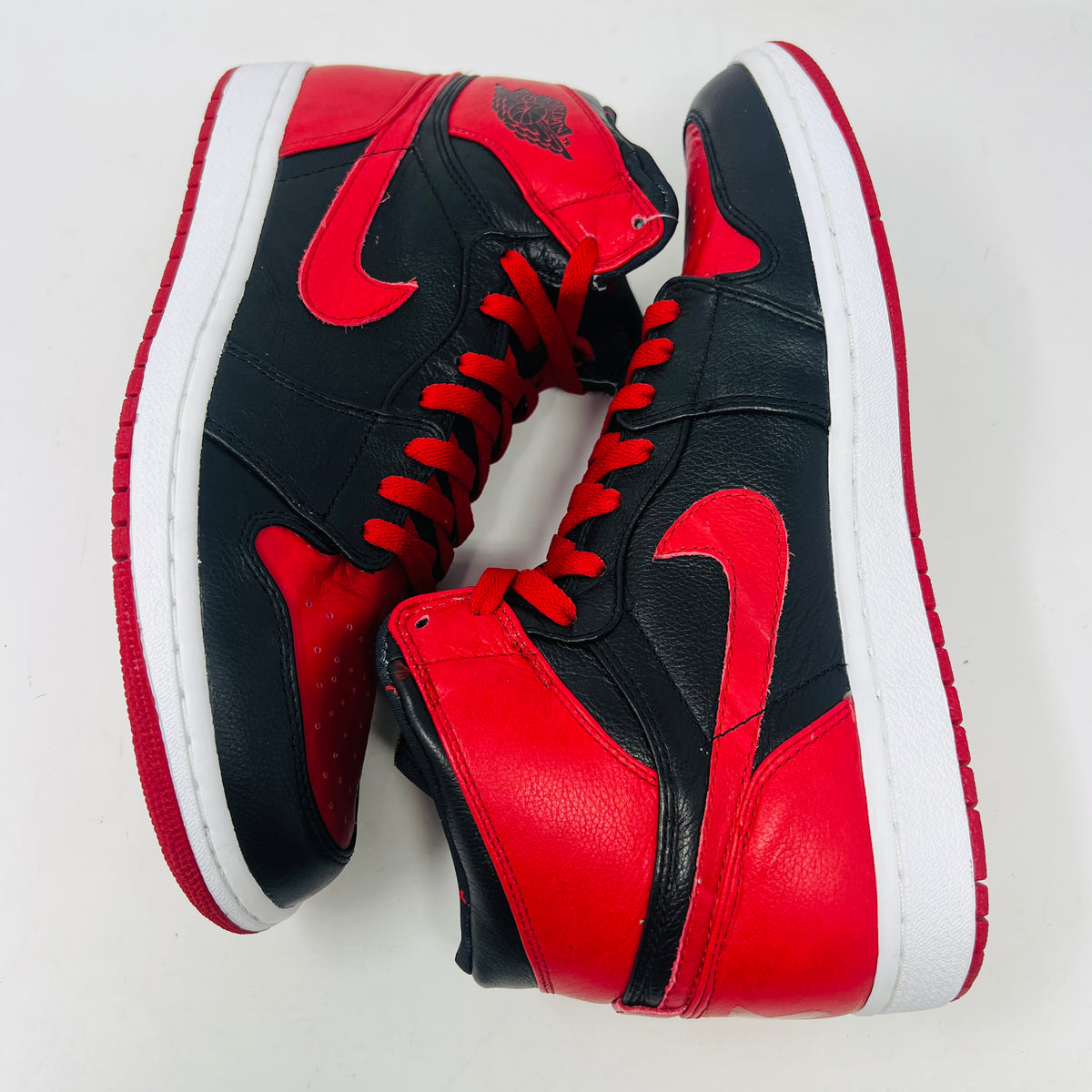 Jordan 1 Retro Banned