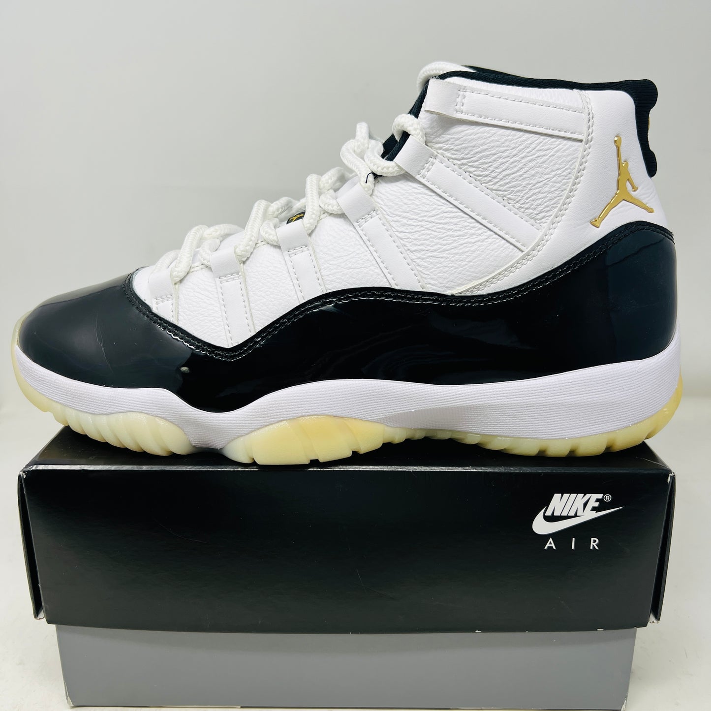 Jordan 11 Retro DMP Gratitude (2023)