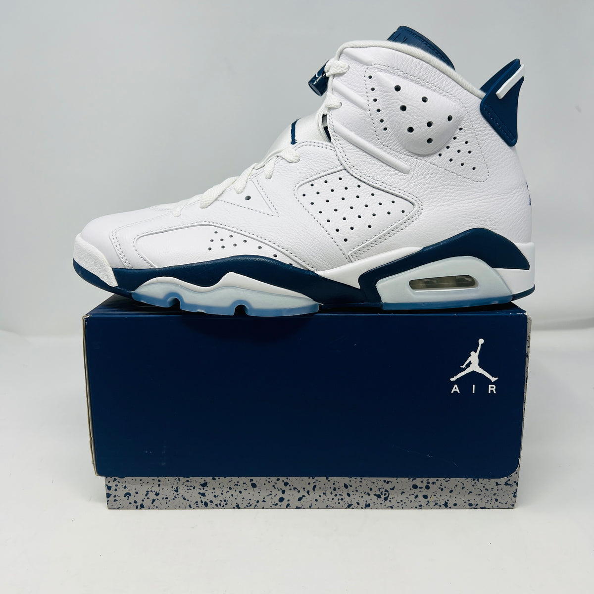 Jordan 6 Retro Midnight Navy