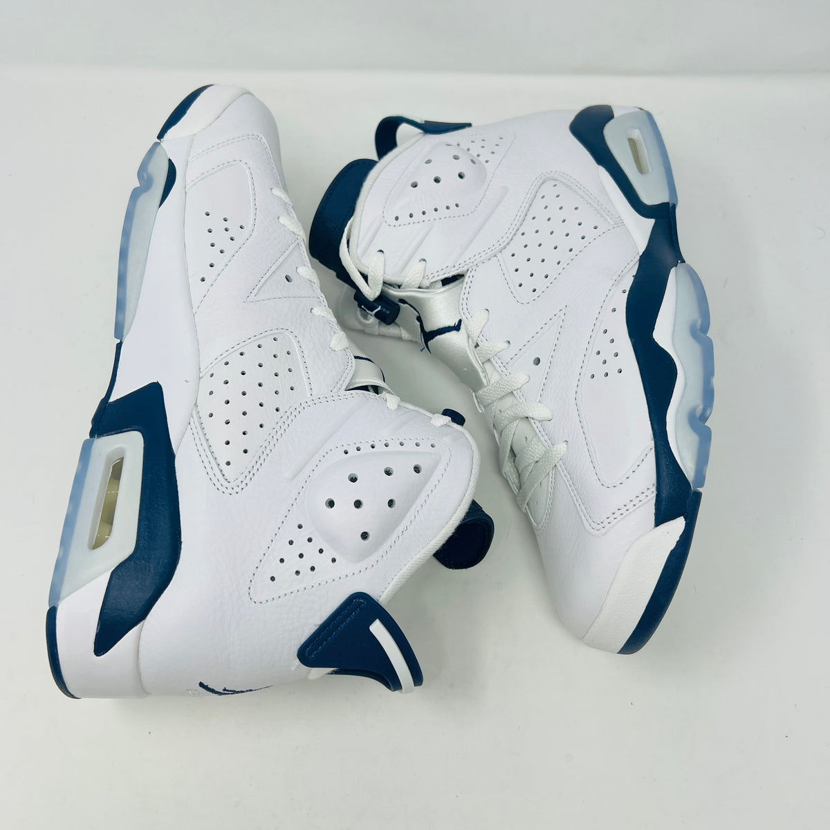 Jordan 6 Retro Midnight Navy
