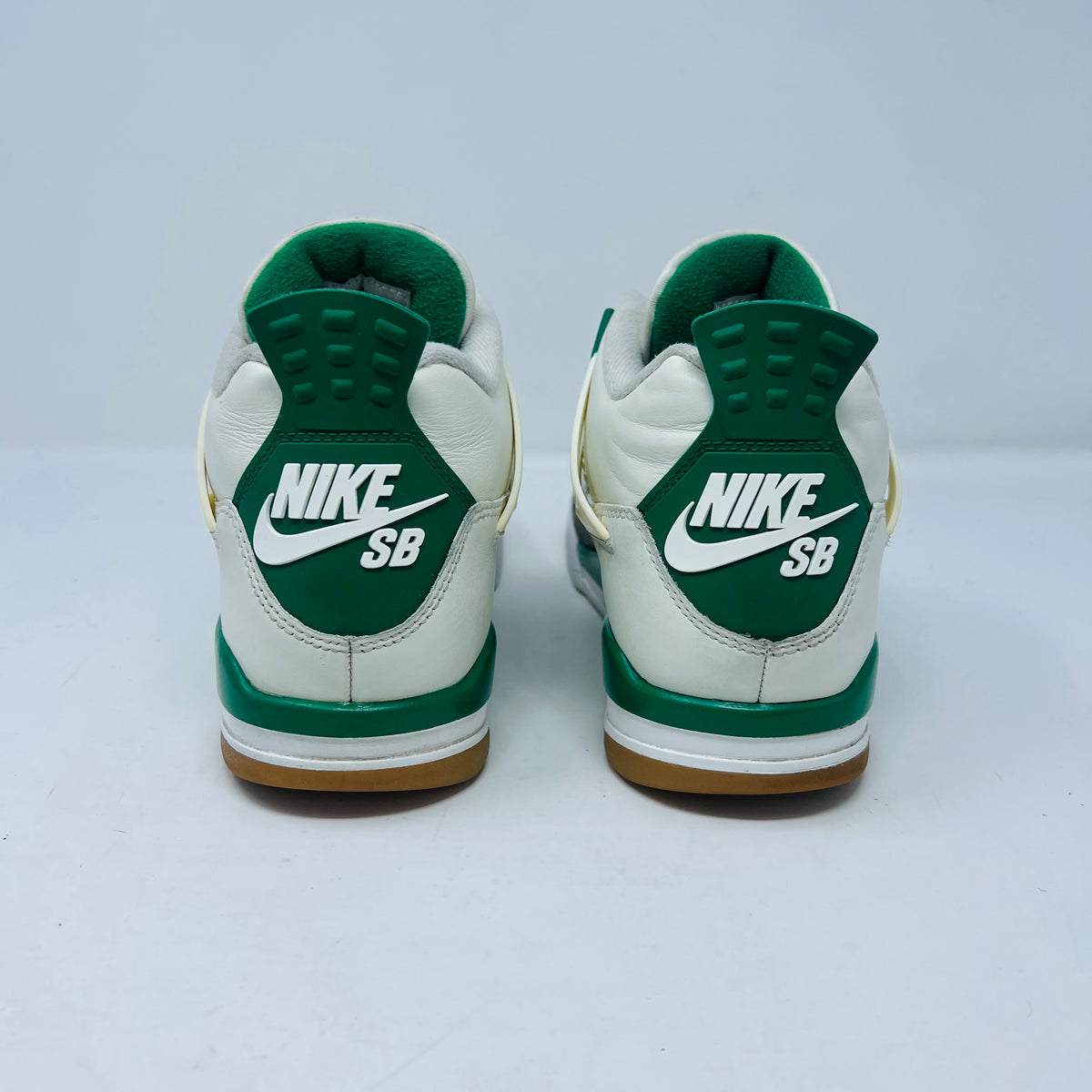 Jordan 4 Retro SB Pine Green