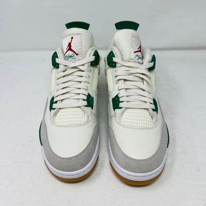 Jordan 4 Retro SB Pine Green