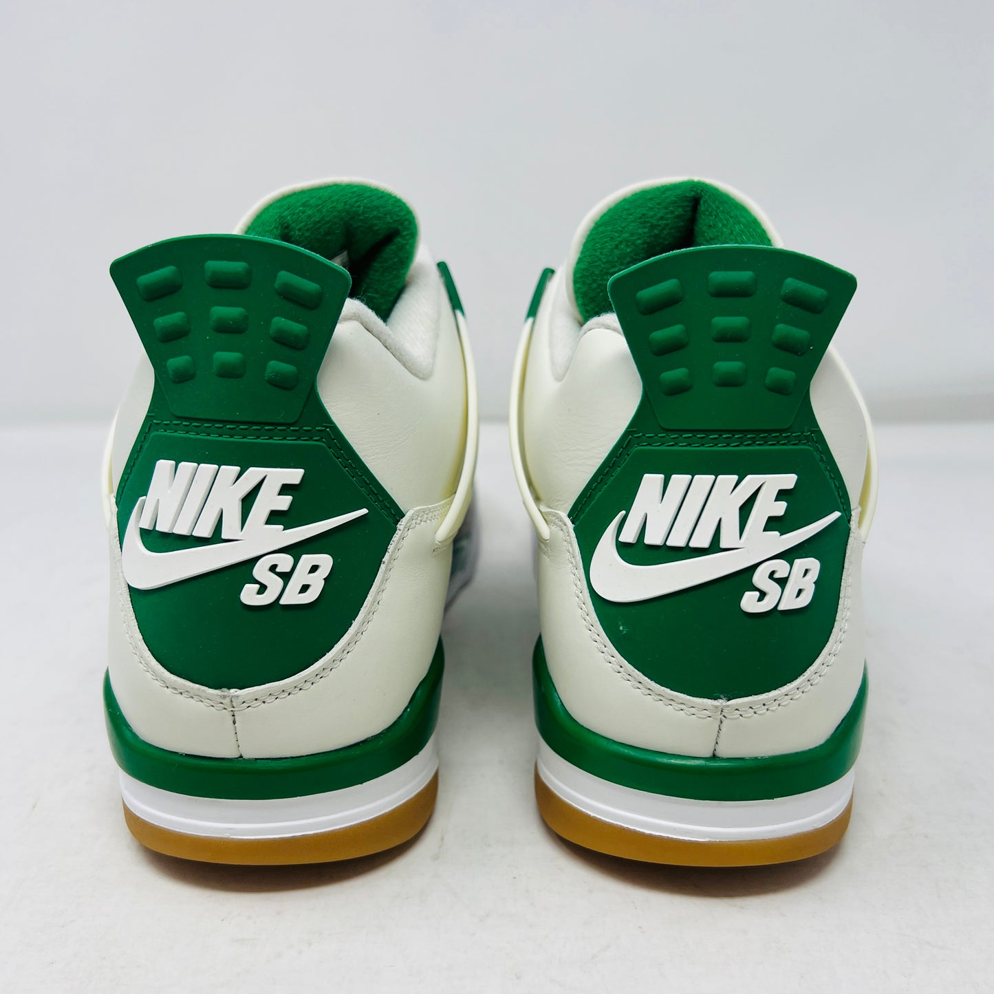 Jordan 4 Retro SB Pine Green