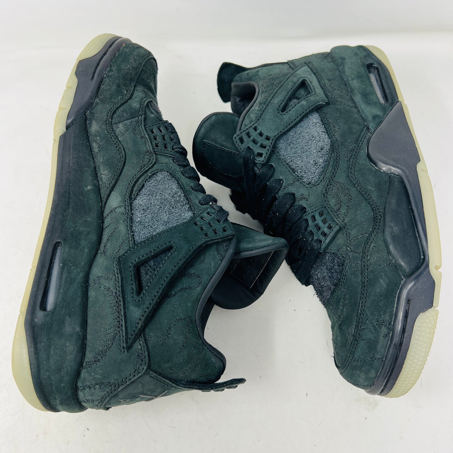 Jordan 4 Retro Kaws Black (Sample Pair)