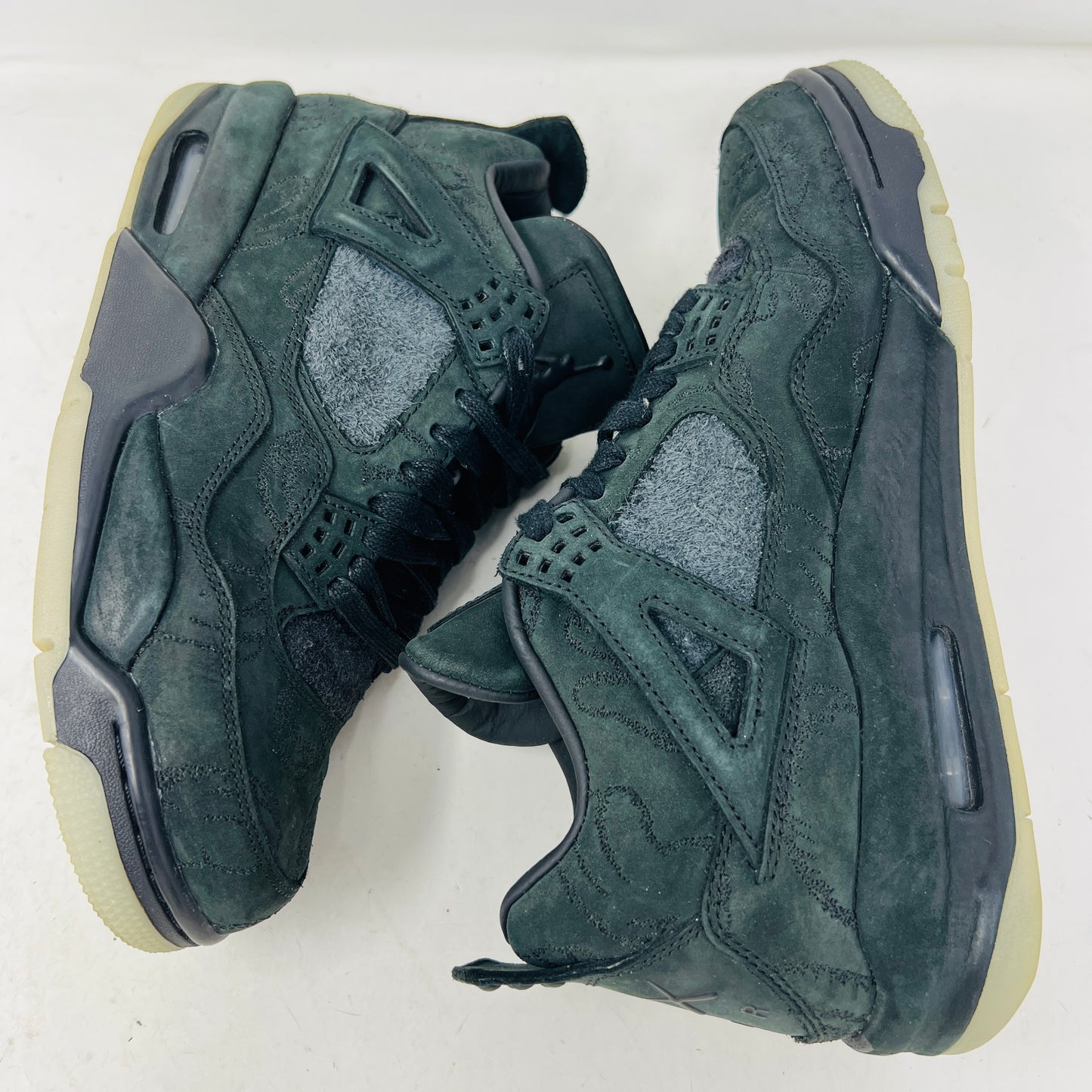 Jordan 4 Retro Kaws Black (Sample Pair)