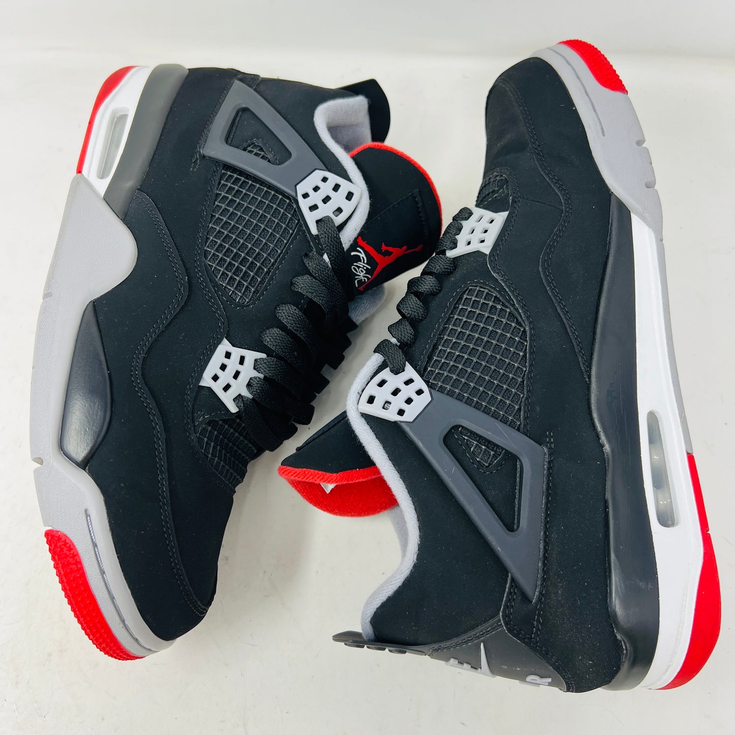 Jordan 4 Retro Bred (2019)
