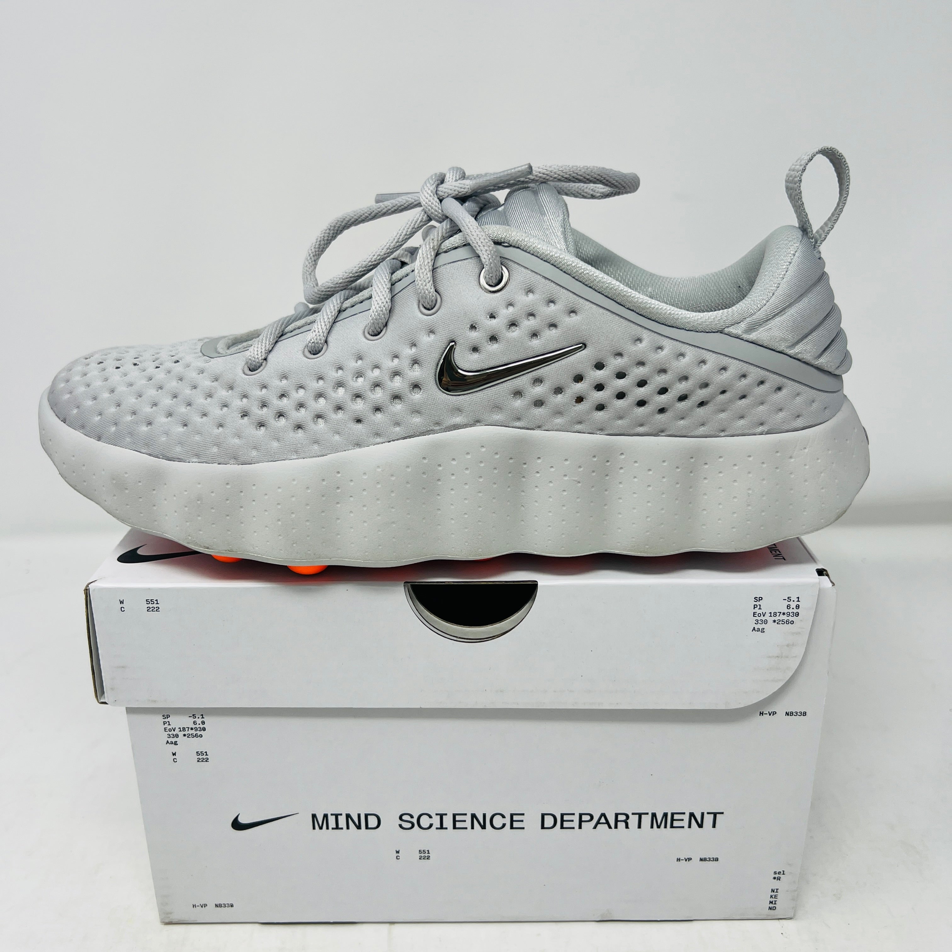Nike Mind 002 Light Smoke Grey – Holy Ground