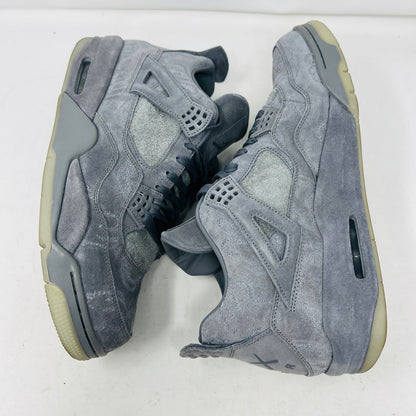 Jordan 4 Retro Kaws