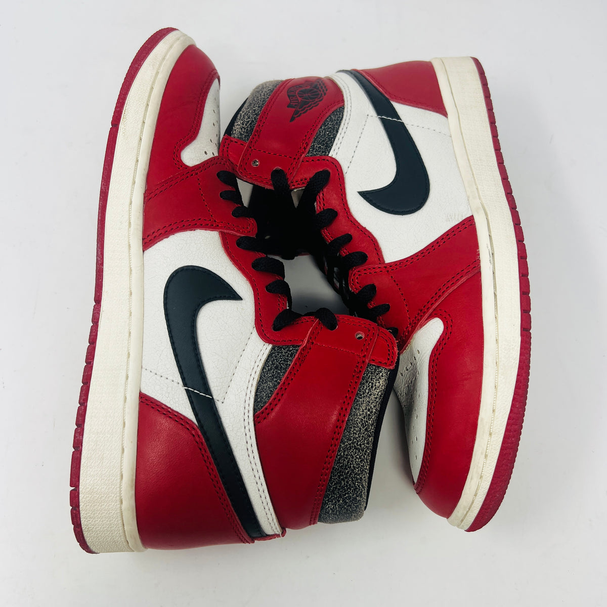 Jordan 1 Retro High OG Chicago Lost and Found