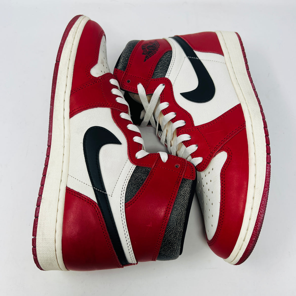 Jordan 1 Retro High OG Chicago Lost and Found