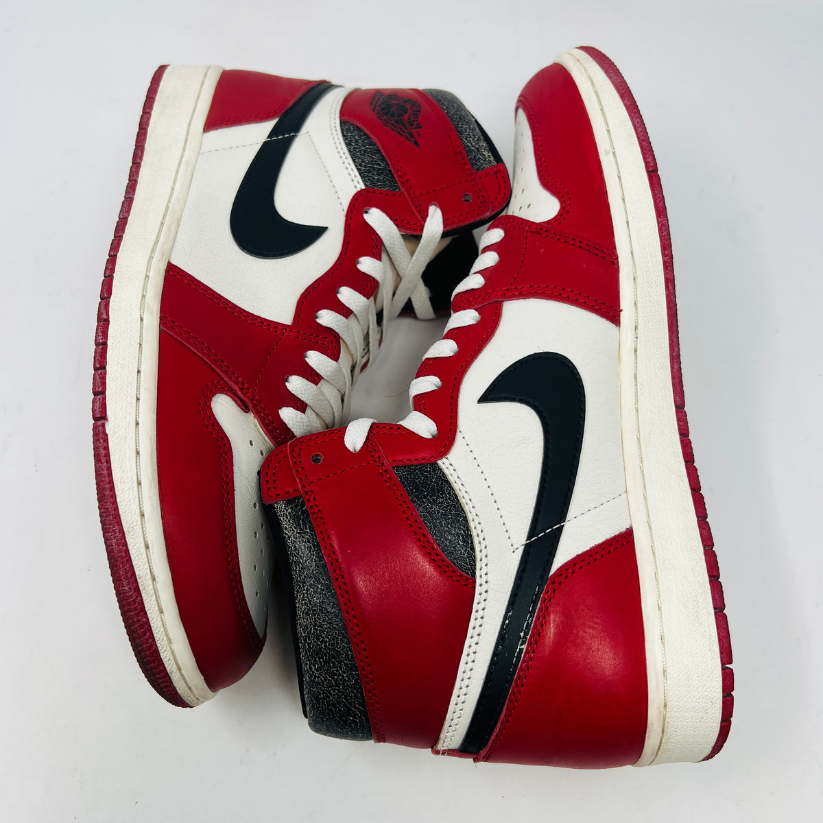 Jordan 1 Retro High OG Chicago Lost and Found