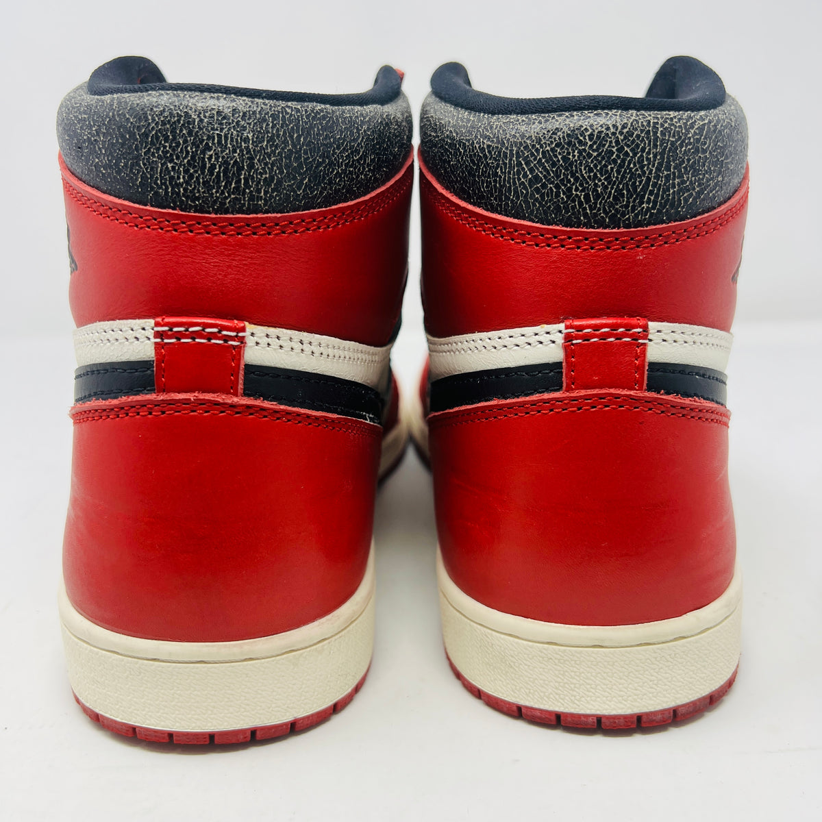 Jordan 1 Retro High OG Chicago Lost and Found
