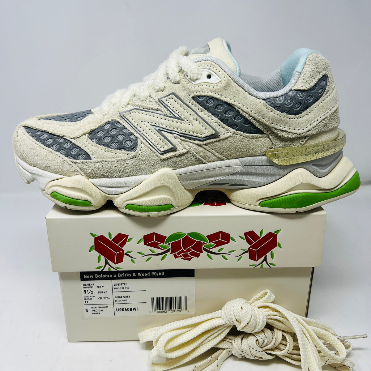 New Balance 9060 Bricks & Wood