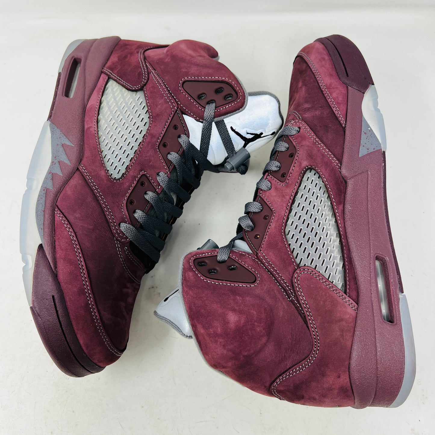 Jordan 5 Retro Burgundy (2023)
