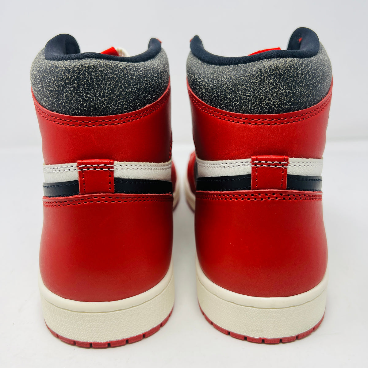 Jordan 1 Retro High OG Chicago Lost and Found