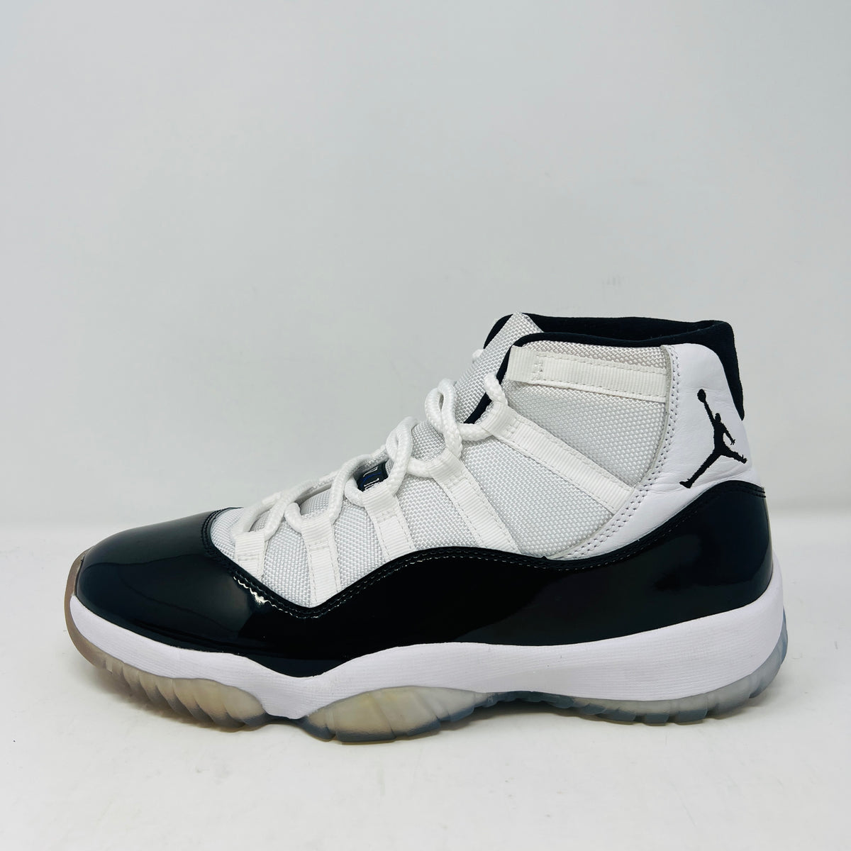 Jordan 11 Retro Concord (2018)