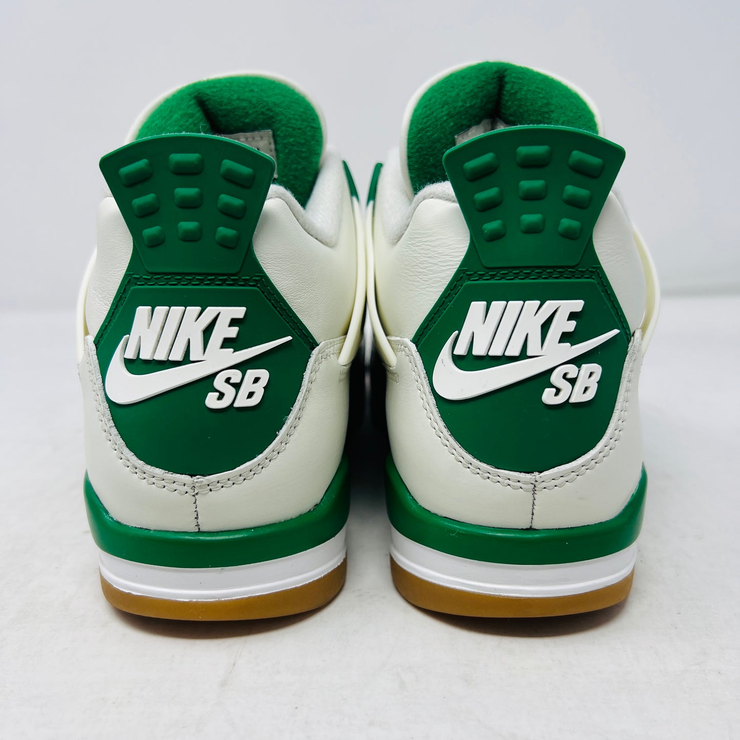 Jordan 4 Retro SB Pine Green