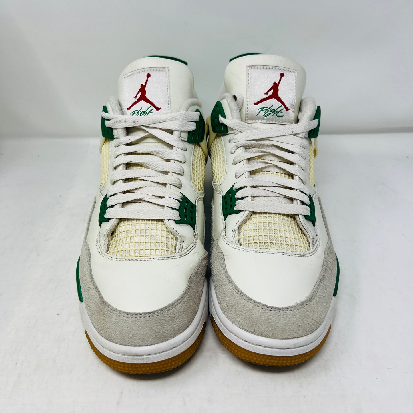 Jordan 4 Retro SB Pine Green