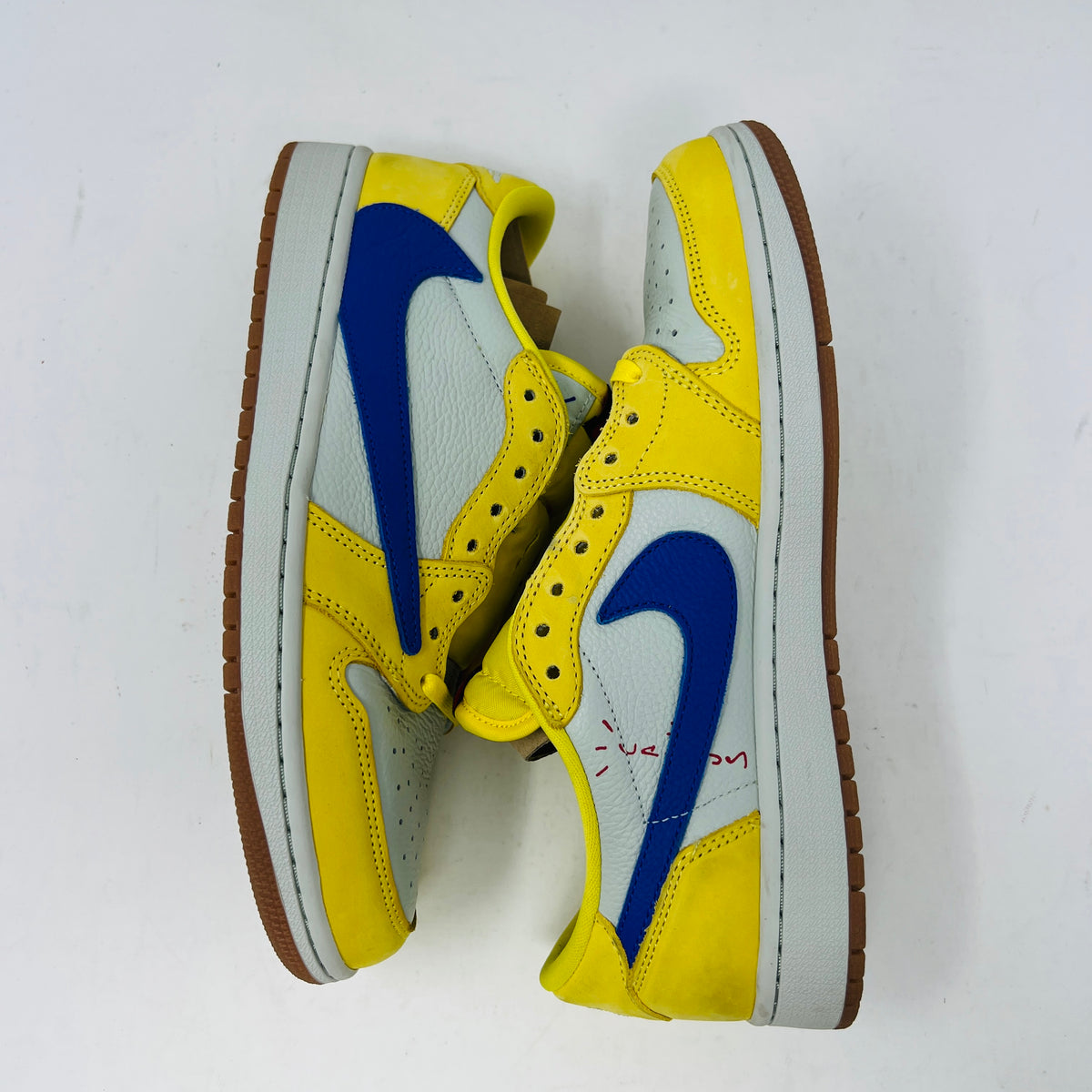 Jordan 1 Retro Low OG SP Travis Scott Canary (Women's)