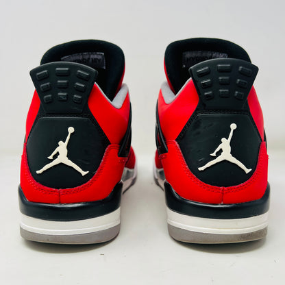 Jordan 4 Retro Toro Bravo