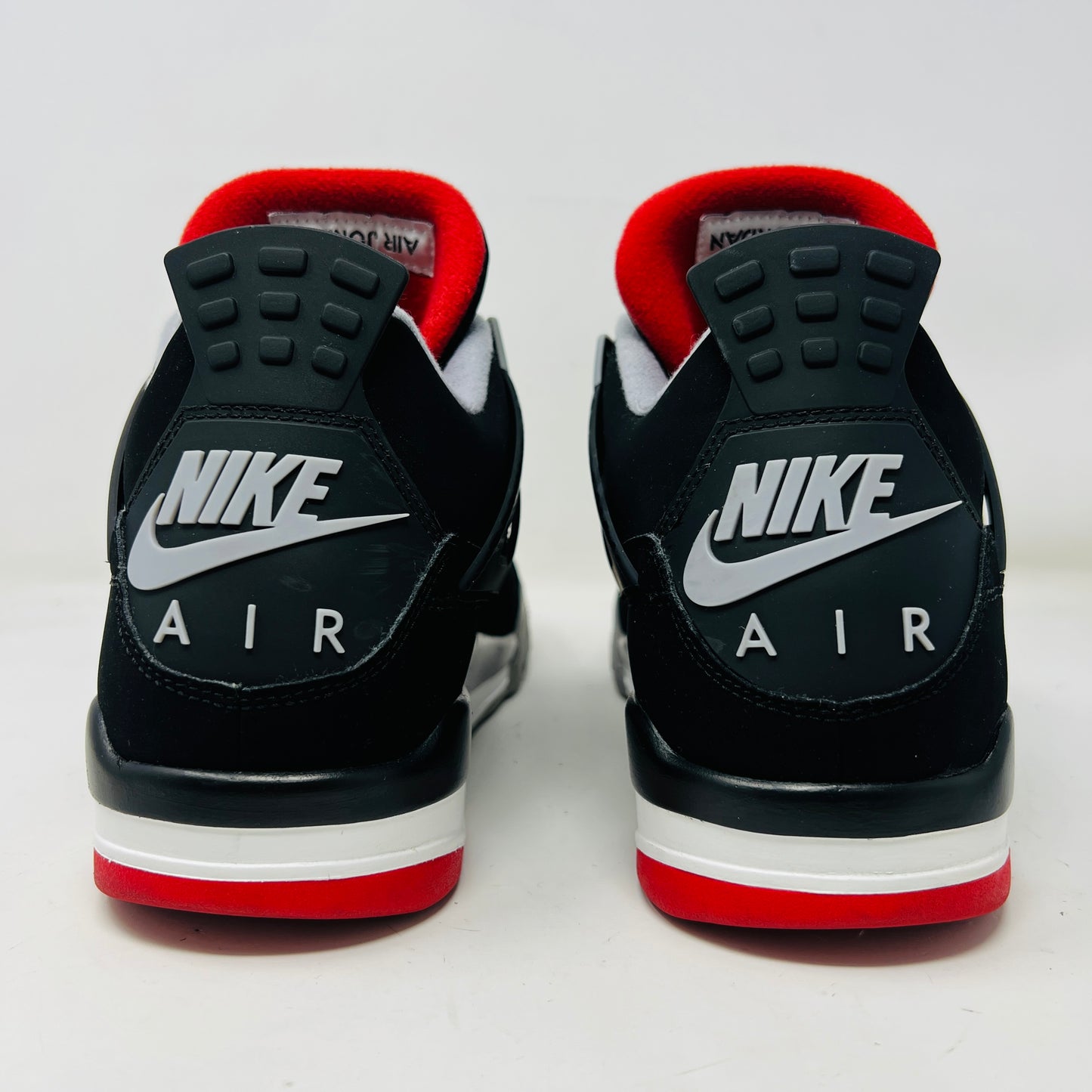 Jordan 4 Retro Bred (2019)