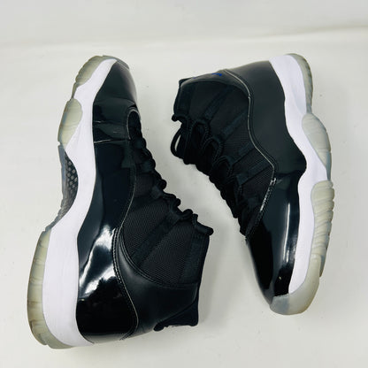 Jordan 11 Retro Space Jam (2016)