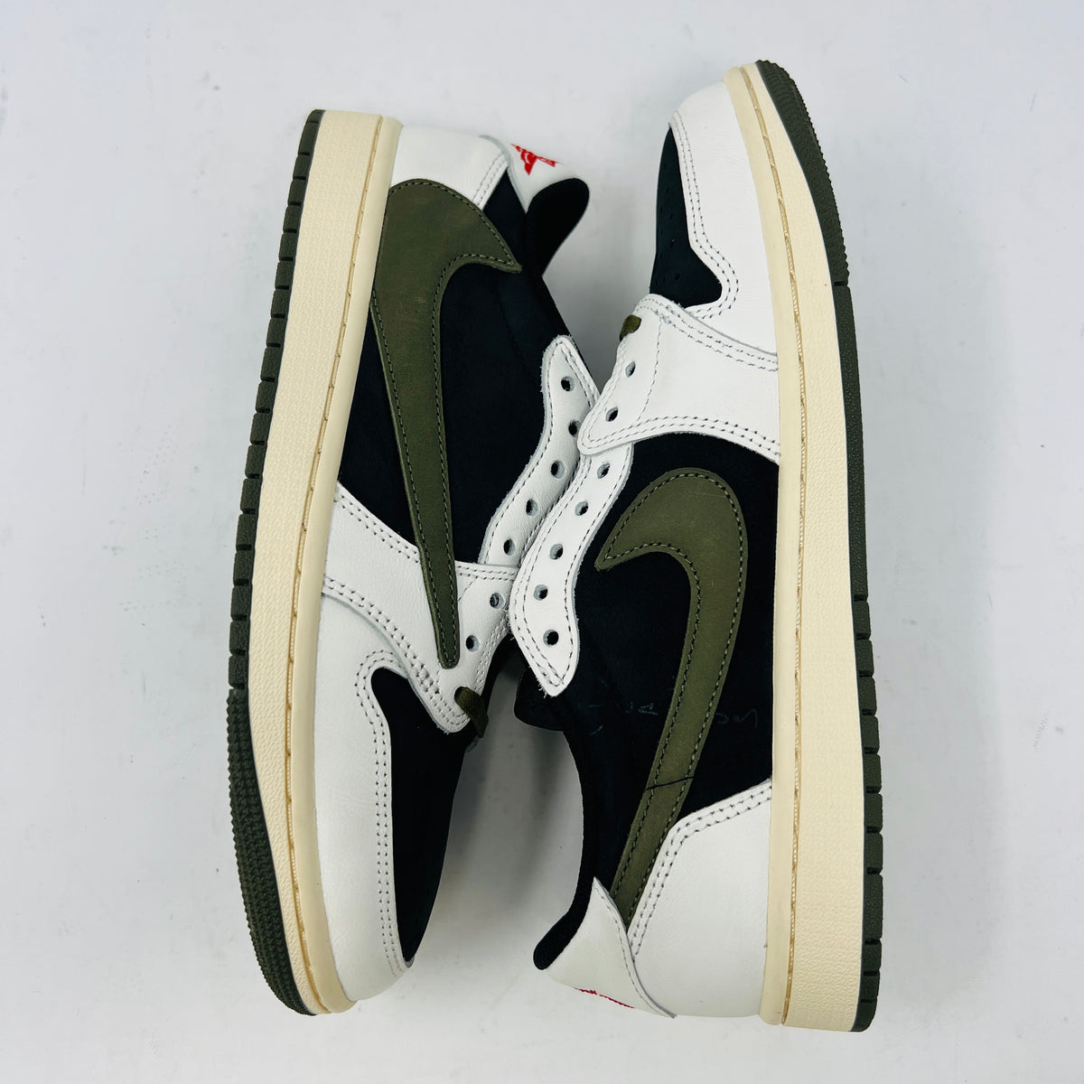 Jordan 1 Retro Low OG SP Travis Scott Olive (Women's)